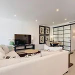 Apartamento Ground Floor, 2 Bedroom @ Hills