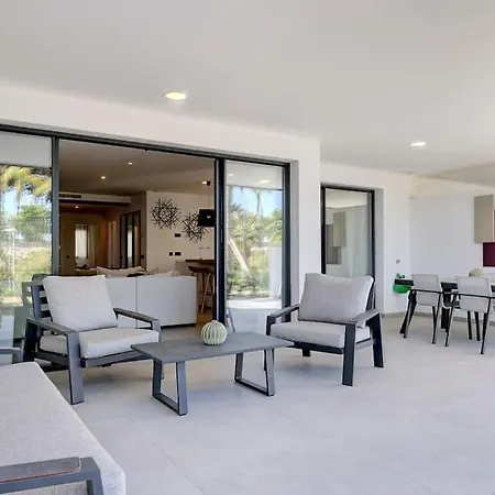 Ground Floor, 2 Bedroom @ Hills Apartamento Estepona