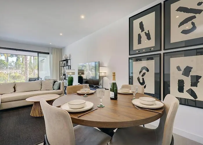 Ground Floor, 2 Bedroom @ Hills * Estepona