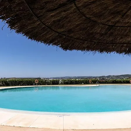 Ground Floor, 2 Bedroom @ Hills Daire *