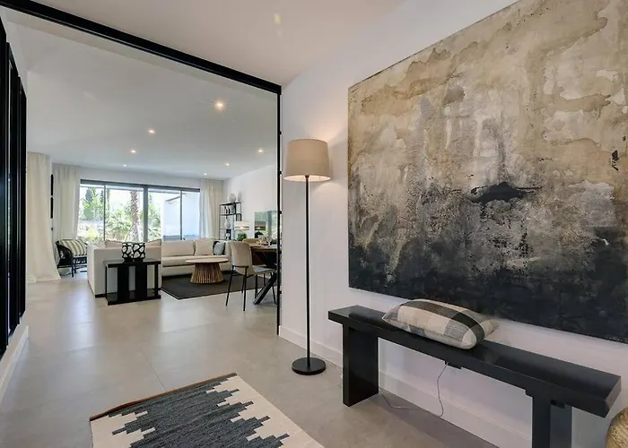 Ground Floor, 2 Bedroom @ Hills * Эстепона