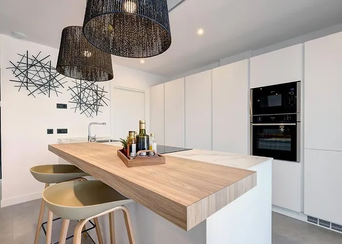 Ground Floor, 2 Bedroom @ Hills